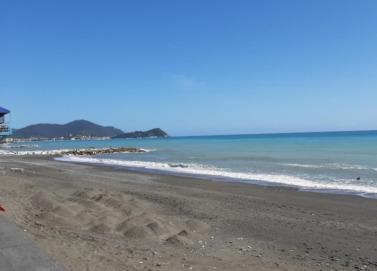 卡迪拉瓦尼亚Gomitolo Di Mare别墅 外观 照片